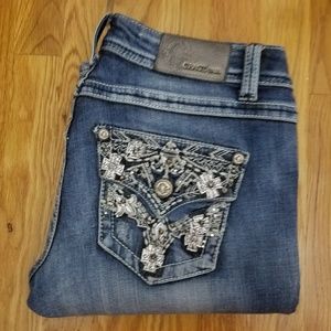 Grace in LA Jeans size 28